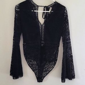 Elenza lace body suit S